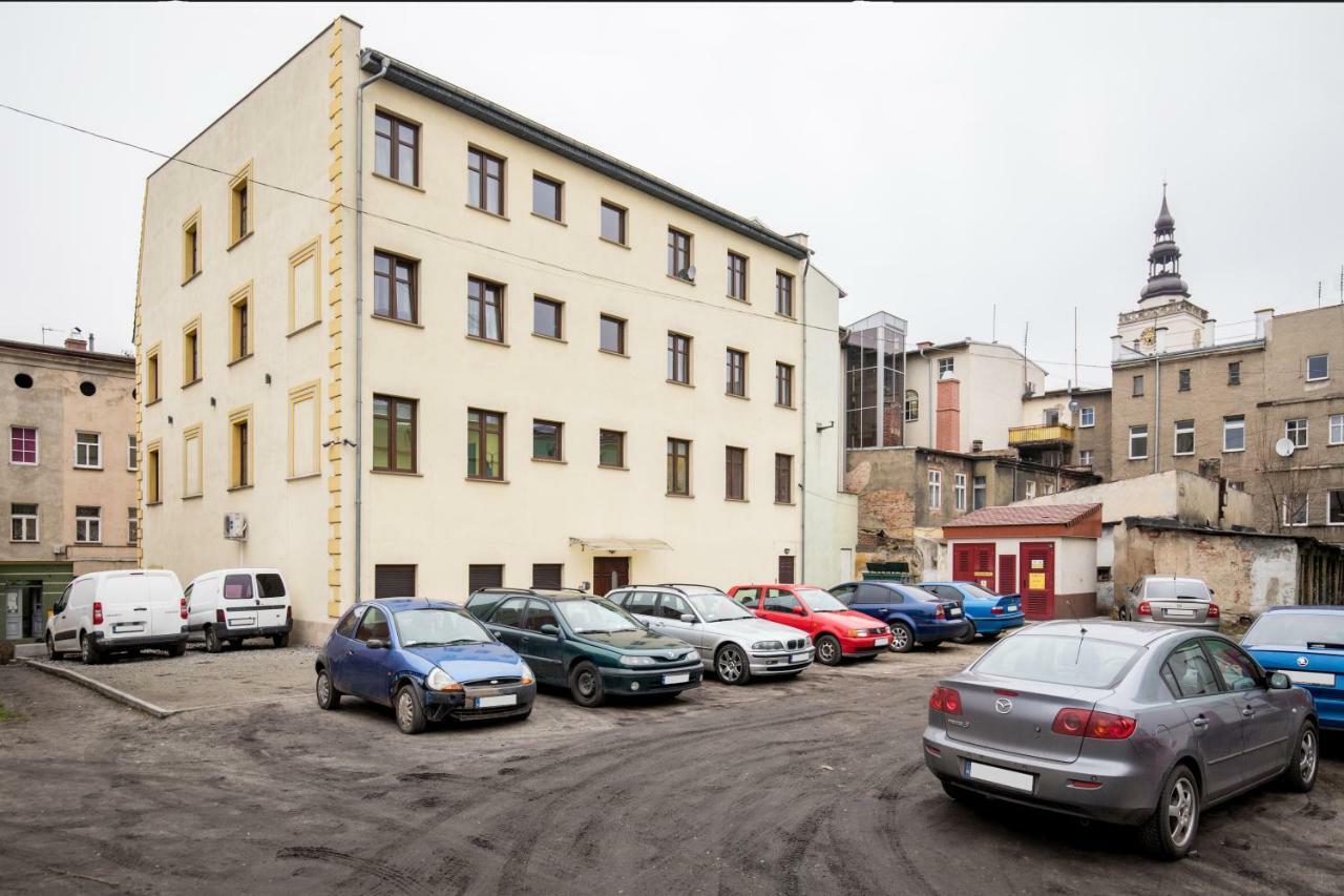Apartament Gemini Dzierzoniow Bagian luar foto