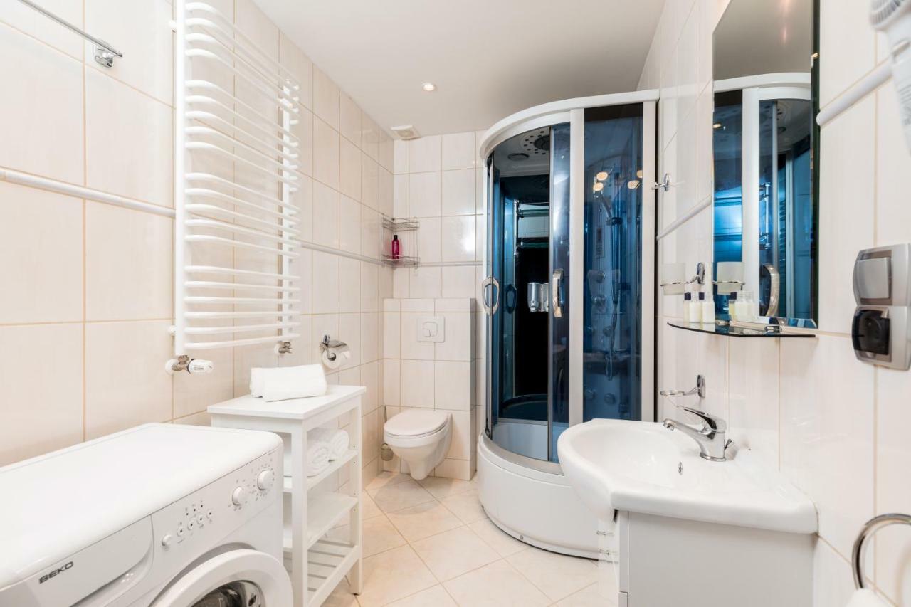 Apartament Gemini Dzierzoniow Bagian luar foto