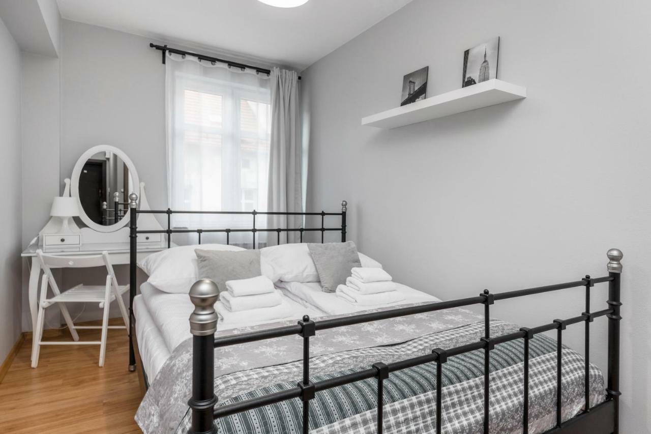 Apartament Gemini Dzierzoniow Bagian luar foto