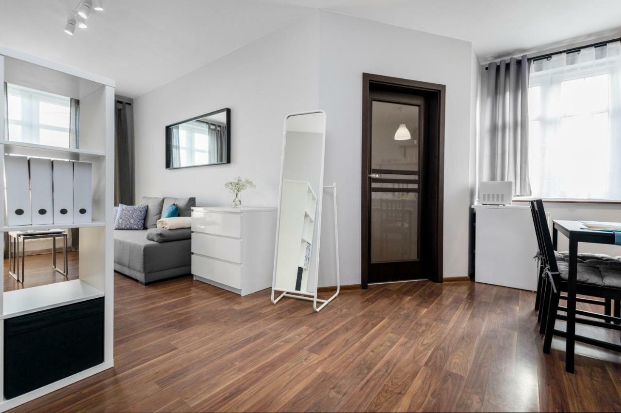 Apartament Gemini Dzierzoniow Bagian luar foto