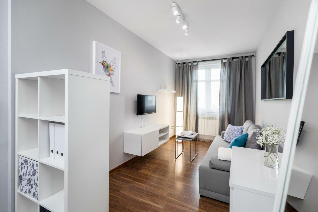 Apartament Gemini Dzierzoniow Bagian luar foto