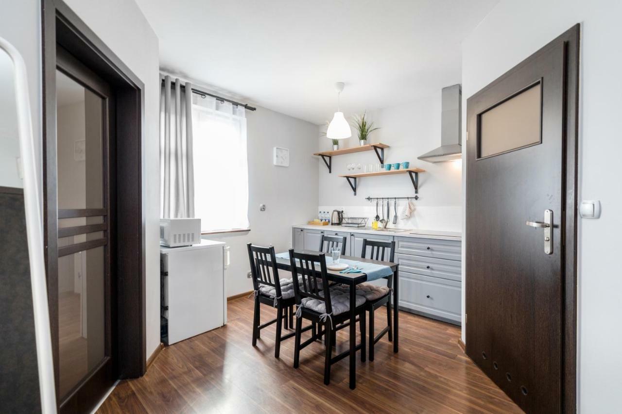Apartament Gemini Dzierzoniow Bagian luar foto