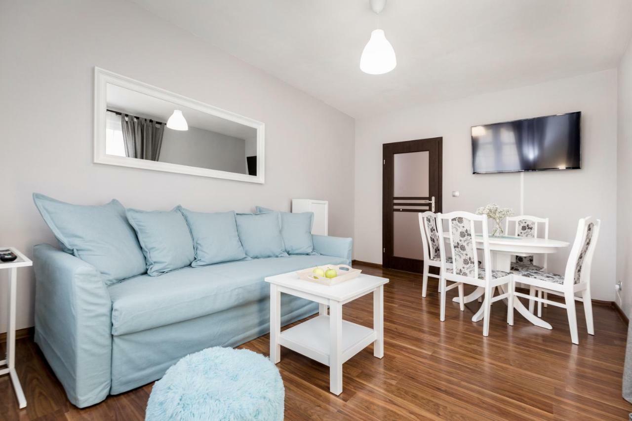Apartament Gemini Dzierzoniow Bagian luar foto
