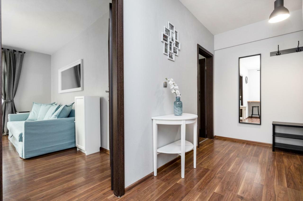 Apartament Gemini Dzierzoniow Bagian luar foto