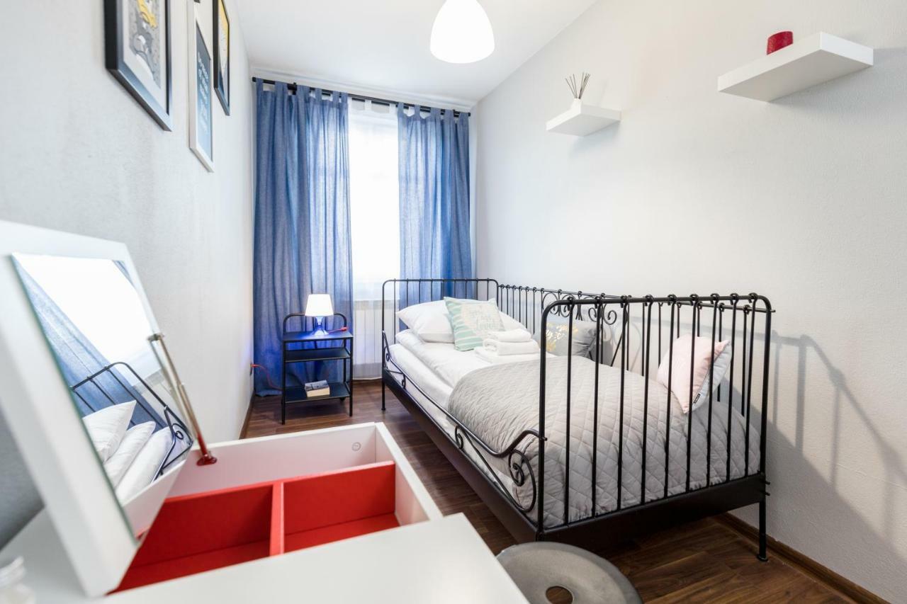 Apartament Gemini Dzierzoniow Bagian luar foto